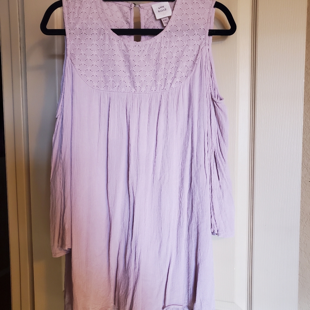 Knox Rose XXL cold shoulder gauze top